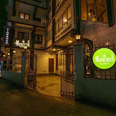 Muscatel Fairmont - 100 Mts From Mall Road Дарджилинг Экстерьер фото