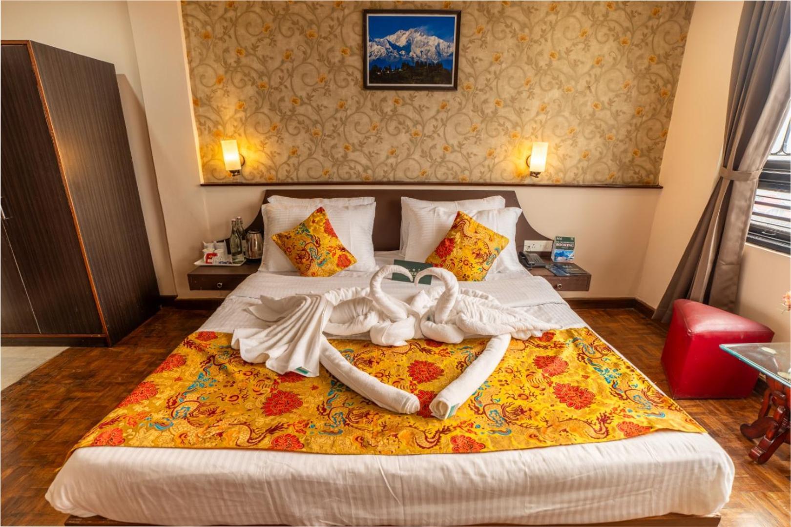 Muscatel Fairmont - 100 Mts From Mall Road Дарджилинг Экстерьер фото